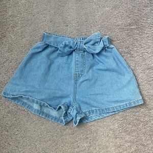 🦋Girls Denim Shorts with Bow Belt